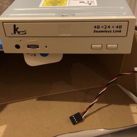 KHypermedia CD-Rewriter 48x Write, 24x Rewrite, 48x Read, KHCRW482448 - Picture 12 of 12